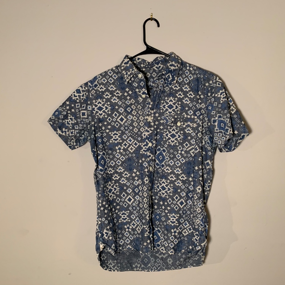 Aztec Short Sleeve Button Up - Picture 2 of 3